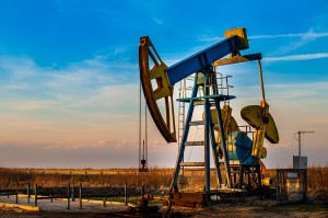 Oil pumps and other types of petroleum industry equipment may soon be regulated to prevent methane peaks. Credit: © PhotoStock10/Shutterstock