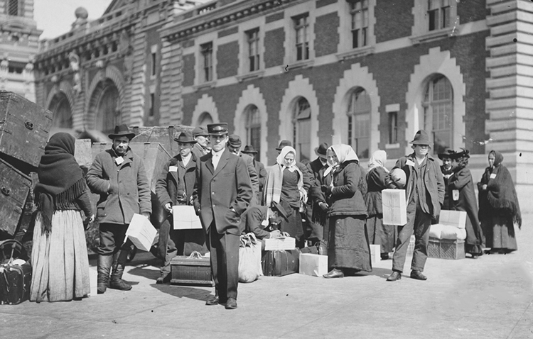 Millions of European immigrants streamed into the United States during the 1800's and early 1900's. The newcomers shown here landed at Ellis Island in New York Harbor in 1907. Ellis Island was the chief U.S. reception center for the immigrants from 1892 to 1924. Credit: © Burt G. Phillips, Museum of the City of New York/Getty Images 