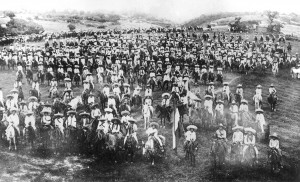 The Mexican Revolution of 1910 was a civil war in which Mexicans of various social classes demanded economic, political, and social reforms. This photograph shows a mounted army of farmers and peasants led by revolutionaries Pancho Villa and Emiliano Zapata. Credit: © Hulton Archive/Getty Images 