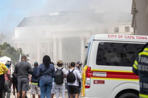 Smoke rises from the National Assembly building of the South African parliament in Cape Town, South Africa, on Jan. 2, 2022. South Africa's parliament in the legislative capital Cape Town on Sunday confirmed a fire on its precinct and said it has been partly contained.  Credit: © Lyu Tianran, Xinhua/Alamy Images