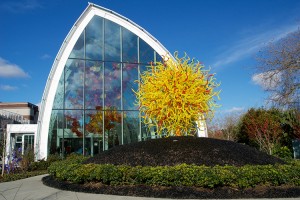 The Chihuly Garden and Glass Exhibit in Seattle, Washington © Christian Heinz, Shutterstock